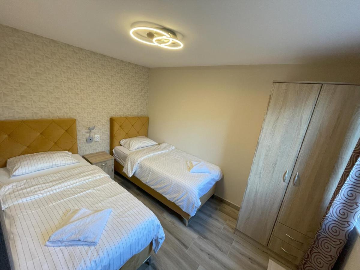 Vila Boska Palić エクステリア 写真
