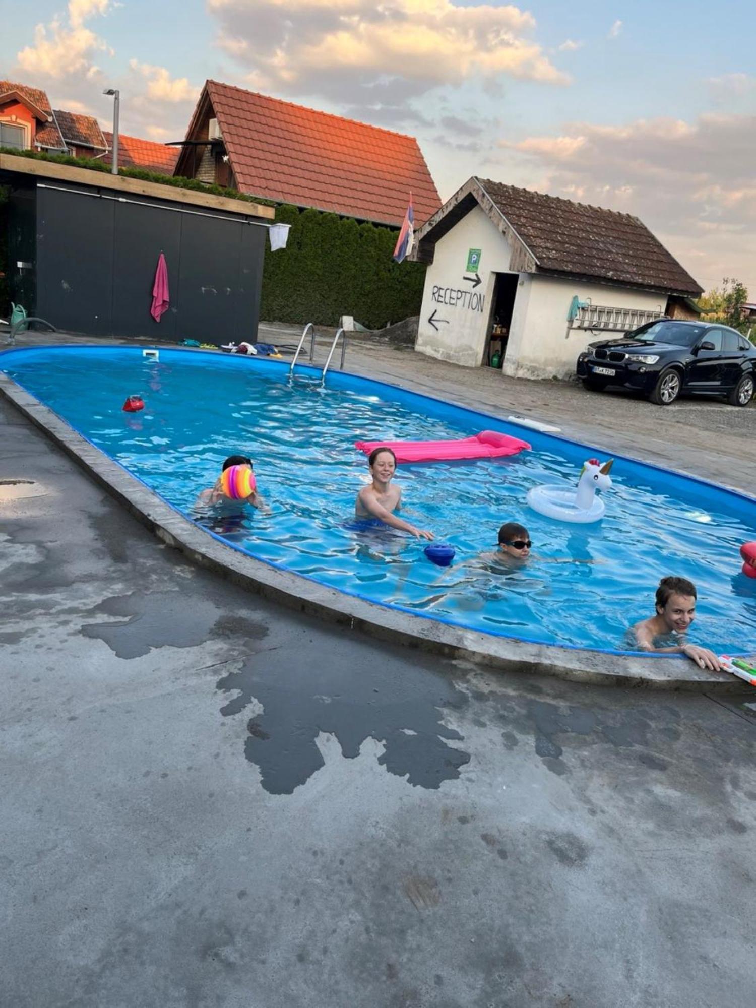 Vila Boska Palić エクステリア 写真