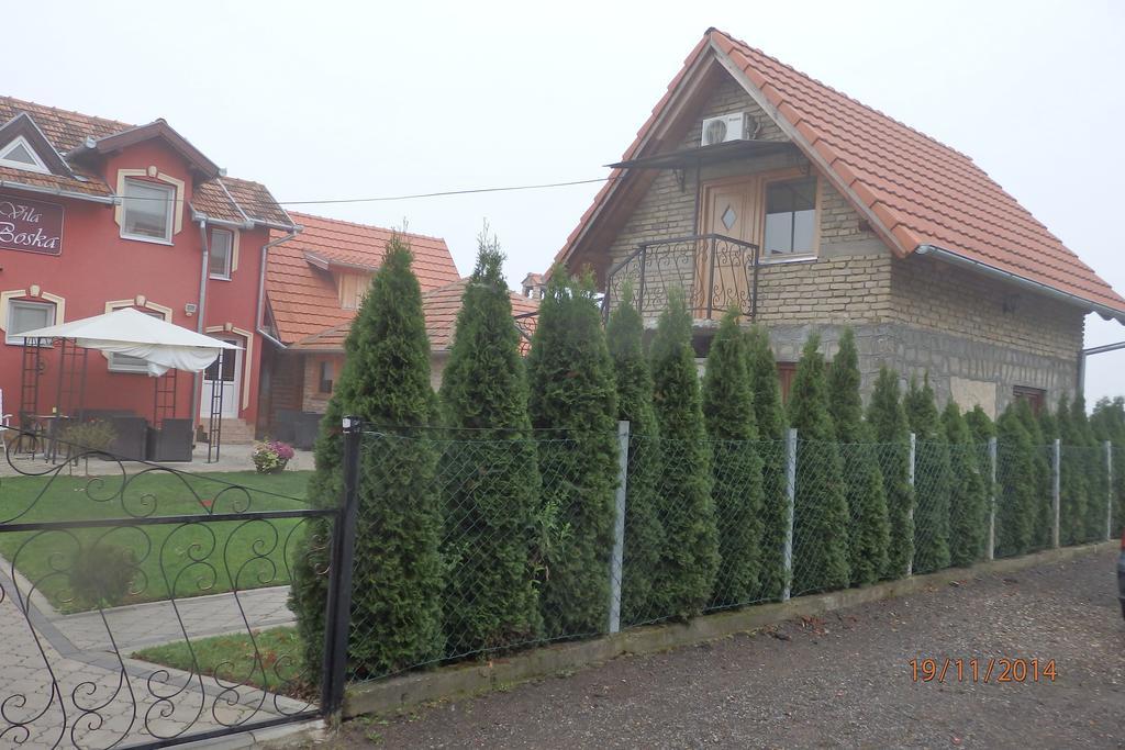 Vila Boska Palić エクステリア 写真