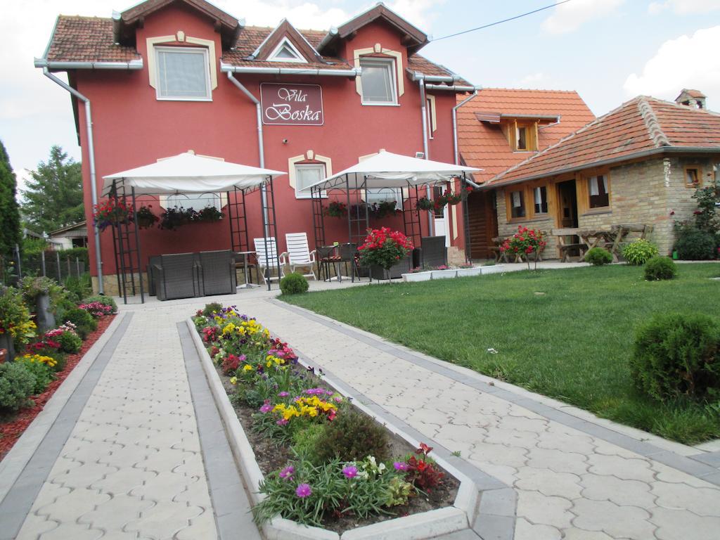 Vila Boska Palić エクステリア 写真