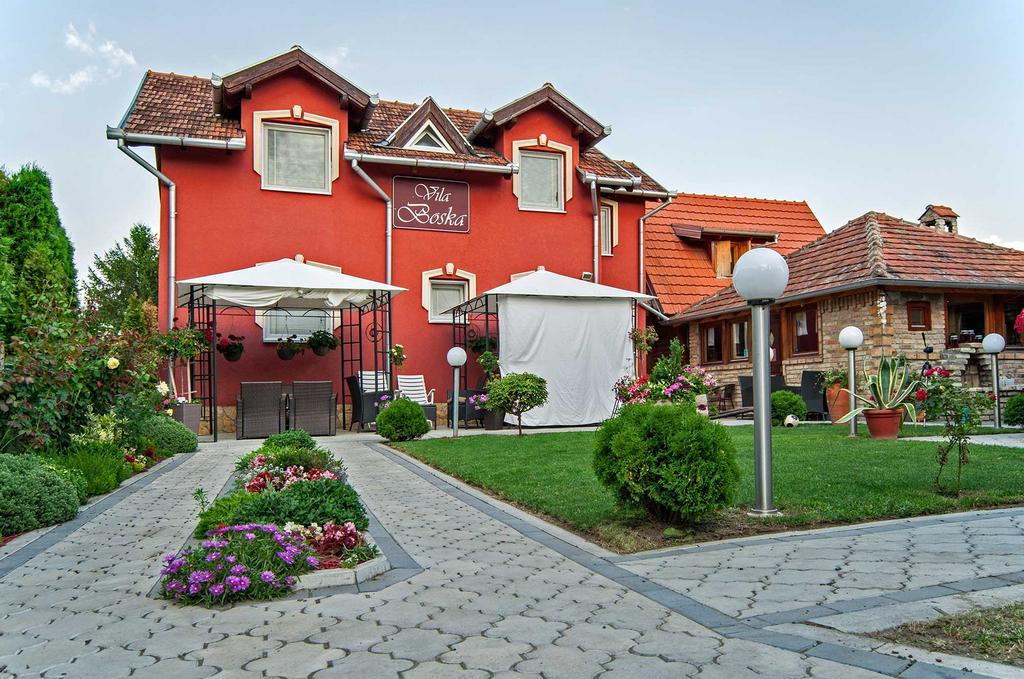 Vila Boska Palić エクステリア 写真